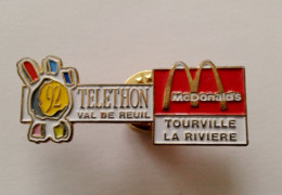 Pin's  McDonald's Téléthon Val De Reuil - Tourville La Rivière - McDonald's