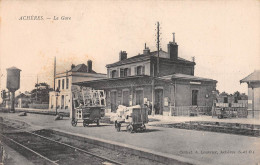 ACHERES (Yvelines) - La Gare - Voie Ferrée, Cachet Gare De Rassemblement - Voyagé 1918 (2 Scans) H. Guillot Longchaumois - Acheres