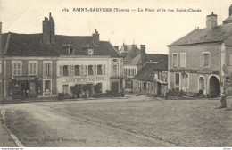 Saint Sauveur - La Place Et La Rue Saint Claude "commerces" - Saint Sauveur En Puisaye