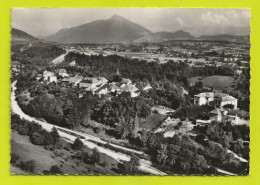 74 BONNE SUR MENOGE N°9325 Vue Générale Aérienne En 1959 VOIR ZOOM Piscine Plongeoir VOIR DOS - Bonne