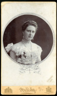 BUDAPEST 1900. Strelisky : Báró Lipthay Frigyesné Sz. Szárhegyi Gróf Lázár Margit Cabinet Fotó - Anciennes (Av. 1900)