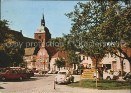 41552969 Burg Fehmarn Platz Autos Kirche Fehmarn - Fehmarn