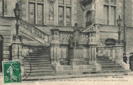 FRANCE - Orléans - Escaliers De L'Hôtel De Ville Et Statue De Jeanne D'Arc Par La Princesse Mari- Carte Postale Ancienne - Orleans