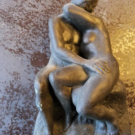 De Kus 1889 Naar Rodin In Steen - Bronzen