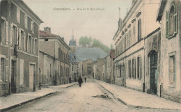 FRANCE - Vaucouleurs - Vue Sur La Rue De La République - Colorisé - Carte Postale Ancienne - Sonstige & Ohne Zuordnung