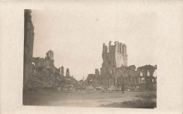 BATIMENTS ET ARCHITECTURE - Vue Sur Les Ruines D'un Château - Carte Postale Ancienne - Kastelen