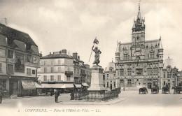 FRANCE - Compiègne - Place De L'Hôtel De Ville - LL - Carte Postale Ancienne - Compiegne