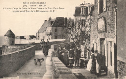 FRANCE - Saint Malo - L'ancien Corps De La Garde De Notre Dame Et La Tour Notre Dame - Animé - Carte Postale Ancienne - Saint Malo