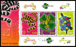 [Q|CL] Irlanda / Ireland 2001: Foglietto Anno Del Serpente / Year Of The Snake S/S ** - Chinese New Year