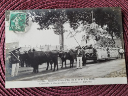 Tours , Carte Photo Grande Fête 1908  , Char Des Halles Et Marché - Tours