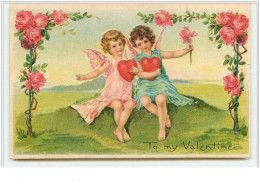N°3893 - Carte Gaufrée - To My Valentine - Angelots Assis Avec Des Coeurs - Saint-Valentin