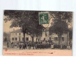 VILLARS LES DOMBES : Hôtel De Ville Et Monument - Très Bon état - Villars-les-Dombes