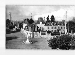 MONETEAU : Ancien Château De Colbert, Nouveau Groupe Scolaire - Très Bon état - Moneteau