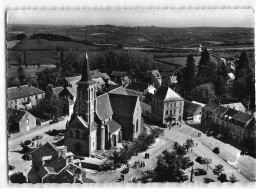 QUARRE LES TOMBES : L'Eglise Et La Place - état - Quarre Les Tombes