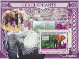 Guinea Block 1673 (kompl. Ausgabe) Postfrisch 2009 Afrikanischer Elefant - Guinée (1958-...)