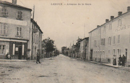 GU 12 -(63) LEZOUX  -  AVENUE DE LA GARE - VILLAGEOIS - HOTEL BOUCHET  - 2 SCANS - Lezoux
