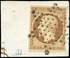 Obl. 9d -- 10c. Bistre-brun Foncé. Obl. S/petit Fragment. SUP. - 1852 Louis-Napoléon