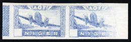 * 10 -- Poste Aérienne. Essai En Bleu. Paire Impression Usée. Pli. B. - Other & Unclassified