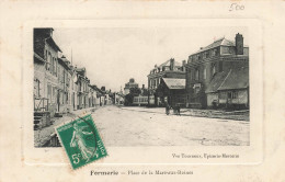 FRANCE - Formerie - Place De La Mare Aux Reines - Carte Postale Ancienne - Formerie