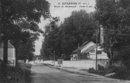 EPERNON - Route De Maintenon - Usine à Gaz - Epernon