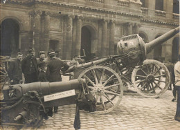 Ww1 Guerre 14/18 War * Obusiers & Projecteur Pris Aux Allemands Bataille Champagne * Invalides ?* Photo Ancienne 18x13cm - Weltkrieg 1914-18