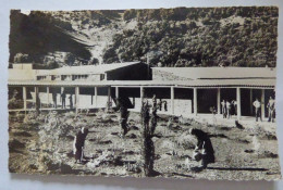 MAROC  - AZROU -  MONASTERE DE TOUMLILINE - CLOITRES ET JARDINS - Autres & Non Classés