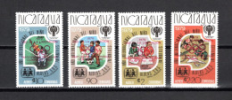 NICARAGUA PA N° 933 à 936 SURCHARGE ROUGE NEUFS SANS CHARNIERE COTE 17.00€  ANNEE DE L'ENFANT  JEUX OLYMPIQUES MOSCOU - Nicaragua
