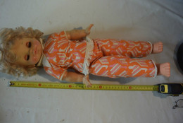 C6 Ancienne Poupée Habillée Old Doll 2 Clodrey Poliflex - Puppen