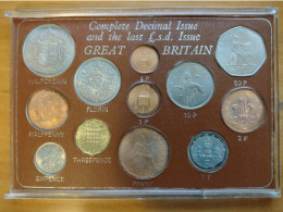 Regno Unito - Cofanetto FdS Emissione Decimal Issue & Pound - Mint Sets & Proof Sets