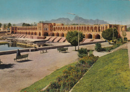 CARTOLINA  ISFAHAN,IRAN-THIRTY-THREE BRIDGES-VIAGGIATA 1970 - Iran