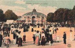 FRANCE - Troyes - Le Cirque Un Jour De Fête - Animé - Carte Postale Ancienne - Troyes