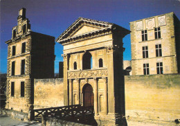 84 - La Tour D'Aigues - Château - La Tour D'Aigues