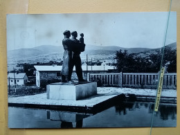 KOV 311-5 - BOSANSKI PETROVAC - BOSNIA AND HERZEGOVINA, MONUMENT - Bosnie-Herzegovine