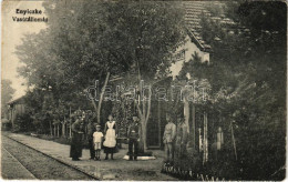 * T2/T3 1917 Enyicke, Abaúj-Enyiczke, Haniska (pri Kosiciach); Vasútállomás / Bahnhof / Railway Station (Rb) - Ohne Zuordnung