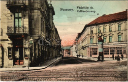 T2/T3 1918 Pozsony, Pressburg, Bratislava; Védcölöp út, Wildmoser Zs. üzlete, Hirdetőoszlop órával, Villamos Megállóhely - Sin Clasificación