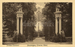 ** T1 Potsdam, Sanssouci, Haupteingang (Eisernes Gitter) / Palace, Main Entrance, Iron Gate - Ohne Zuordnung