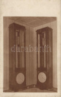 * T2 Anton Baronek's Clockmaker Shop, Karlstein An Der Thaya, Photo - Unclassified