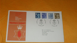 ENVELOPPE FDC DE 1981../ NORTHERN IRELAND NEW DEFINITIVE VALUES..CACHETS BELFAST + TIMBRES X4 - Irlanda Del Norte