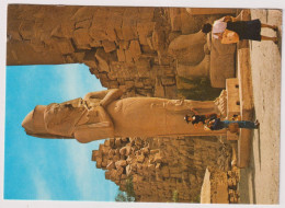 AK 198183 EGYPT - Luxor - Statue Of Phrao Pinutem And His Wife - Luxor