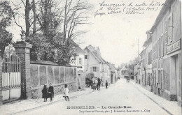 CPA Moisselles La Grande Rue - Moisselles