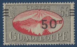 France Colonies Guadeloupe N°167 C* Variété De Surcharge Décalée, Gomme Avec D'infimes Adherences Signé CALVES - Neufs