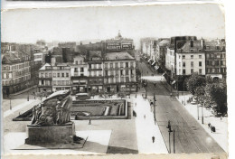 76 LE HAVRE  PLACE GAMBETTA  ANIMATION  ANNEES 1950 - Gare