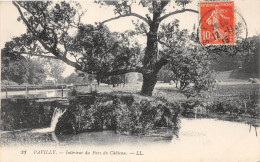 PAVILLY - Intérieur Du Parc Du Château - Pavilly