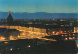 TORINO - PANORAMA - PIAZZA VITTORIO VENETO E MOLE ANTONELLIANA, VISTE DAL MONTE DEI CAPPUCCINI - NOTTURNO - V1969 - Tarjetas Panorámicas