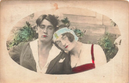 FANTAISIES - Hommes - Homme Se Déguisant En Femme - Carte Postale Ancienne - Hombres