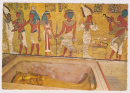 AK 198264 EGYPT - Luxor - King's Valley - Mummy Of Tut Ankh Amun In The Golden Coffin - Louxor