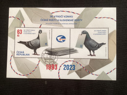 Yvert BF101 Pofis 1233 Oblitéré CZ 2023  Bloc Commun Avec Slovaquie 30 Ans Des Postes Tchèques Et Slovaques Pigeon - Used Stamps