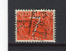 PAYS-BAS - Y&T N° 612° - Perfin - Perforé - Chiffre - Perforés