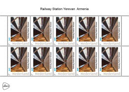 NETHERLANDS PAYS BAS TRAIN TREIN ZUG EISENBAHN  RAILWAY STATION YEREVAN ARMENIA - Personalisierte Briefmarken
