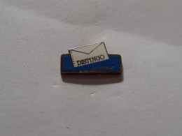 Pins PTT La Poste - Postes